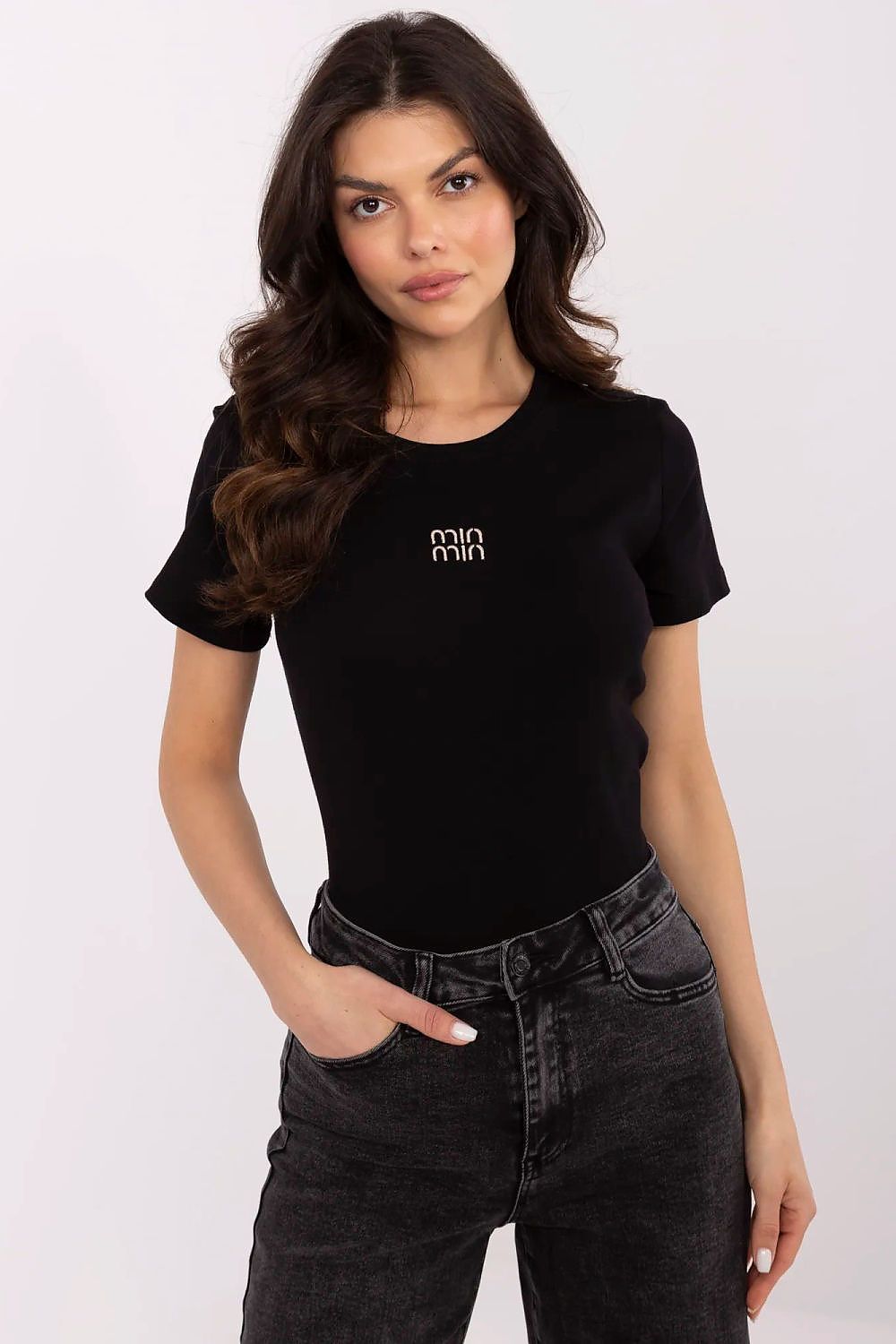Blouse model 210631 Relevance